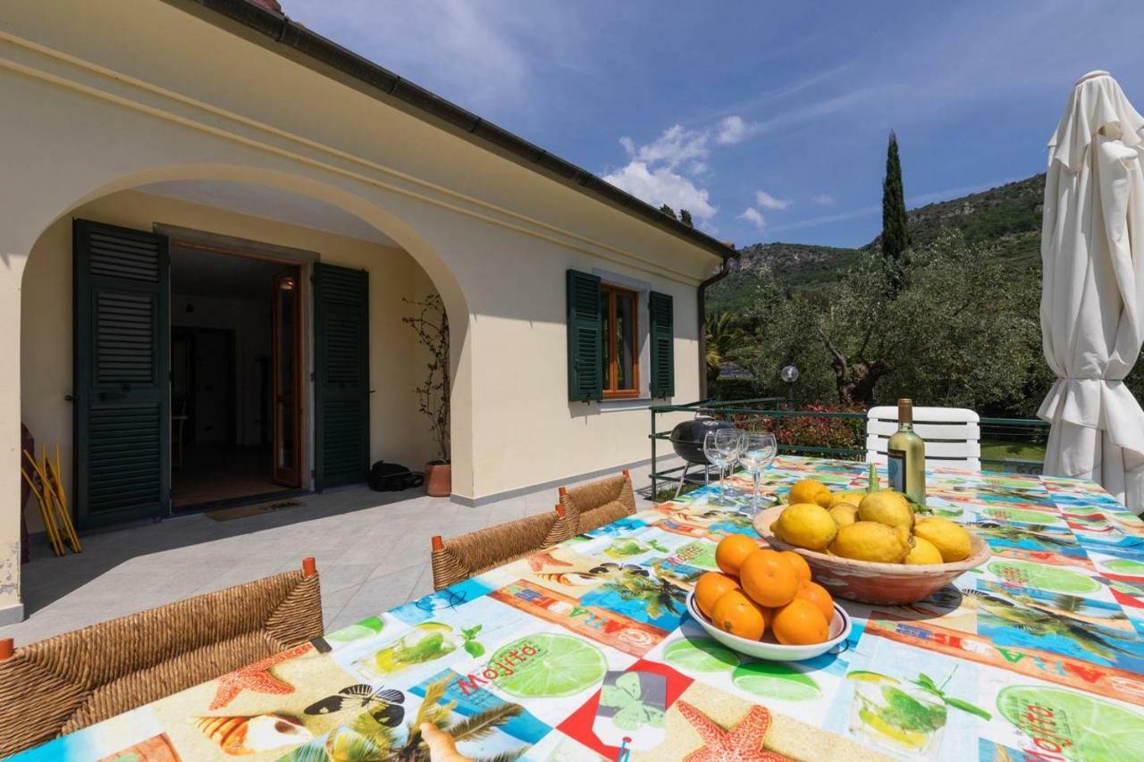 Charming Ligurian Riviera House Villa Finale Ligure Exterior photo